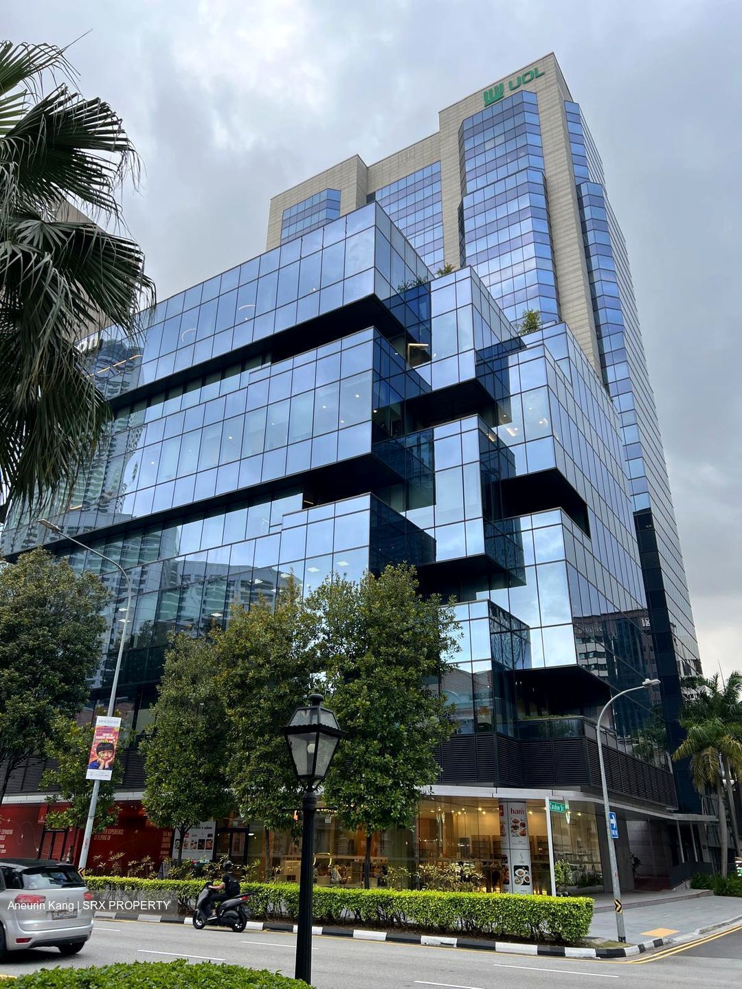 Odeon Towers (D7), Office #452999561